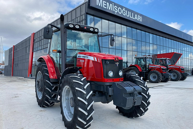Memişoğulları Massey Ferguson Sorgun Şube.